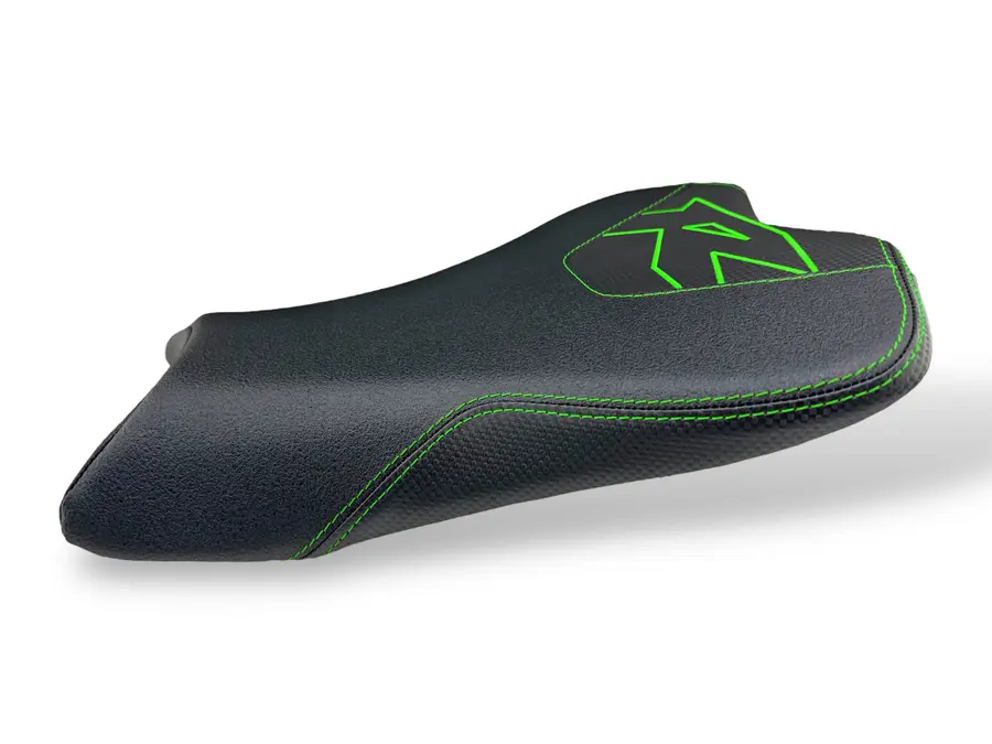 ETNA シートカバー KAWASAKI NINJA ZX10R（2008-2011）